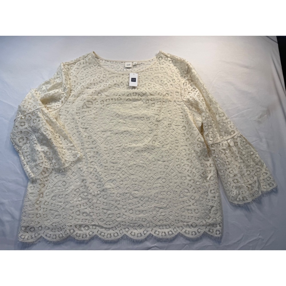 Gap Women XL Lace Blouse Cream Ivory Bell Sleeve Scalloped Hem Crew Neck NWT
